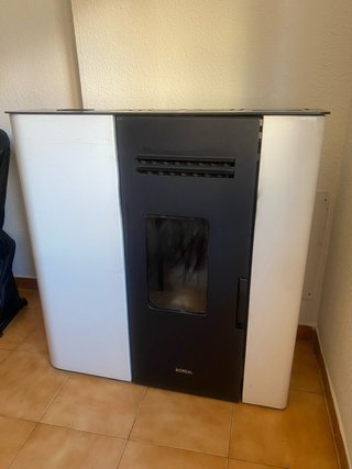 Estufa Pellet Boreal 12MF SLIM Marfil 12kw mando