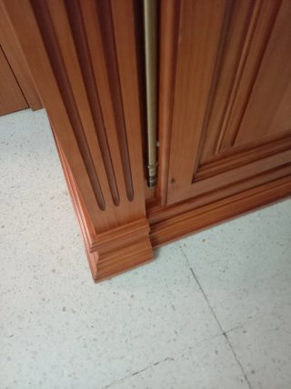 Aparador provenzal de madera