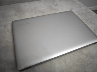 Portátil Lenovo Plata y Negro