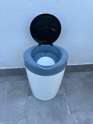 Papelera para pañales Tommee Tippee