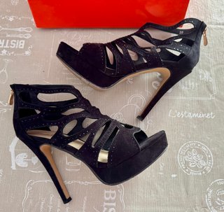 Sandalias Laura Biagiotti Negras con Pedrería