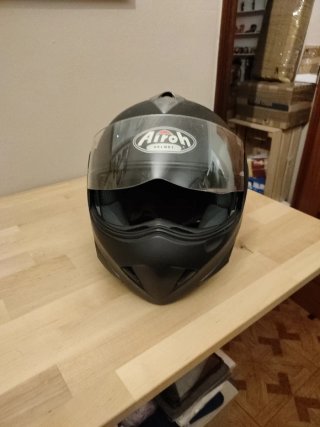 Casco Moto modular Airoh Negro