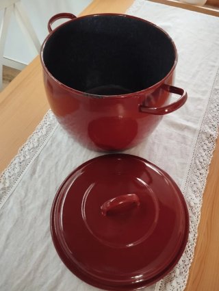 PUCHERO -OLLA ROJO ESMALTADO ANTIGUO
