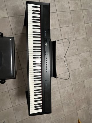 Piano Thomann SP-320 con soporte y banqueta