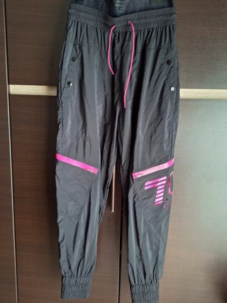 Tuta EA7 Emporio Armani felpa pantaloni nera rosa