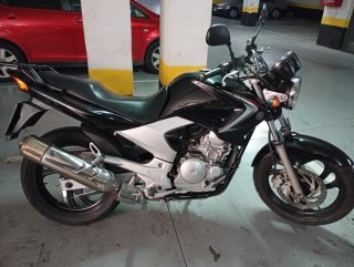 Yamaha YBR 250 Negra/Plata