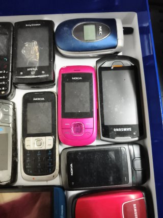 Lote Móviles Antiguos Nokia, Samsung, NEC, son 11
