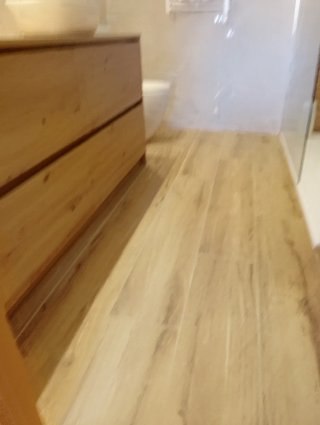 Mueble de baño madera