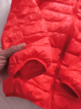 Chaqueta ultraligera roja