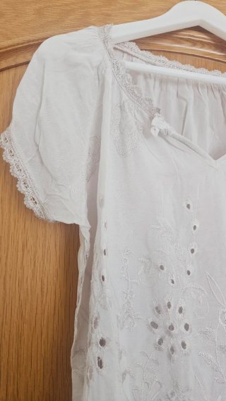 Blusa mujer cruda bordada talla única