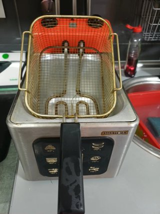 Freidora Eléctrica Kemper