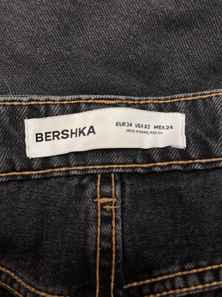 Pantalón vaquero ancho Bershka gris oscuro