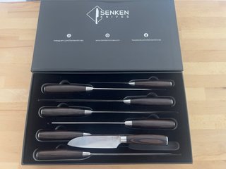 Set de 8 cuchillos Senken de madera