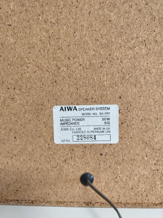 Altavoces Aiwa Negros