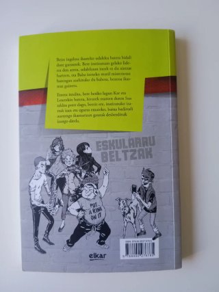Eskularru beltzak