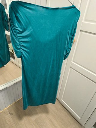 Vestido verde botella drapeado
