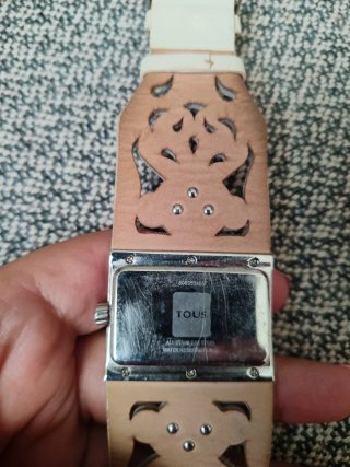 Reloj Tous Blanco y Plateado