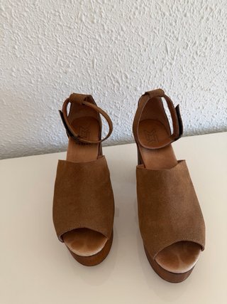 Zapatos de plataforma de tacón de ante