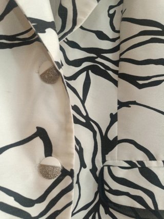 Chaqueta Cortefiel fiesta estampada T.M