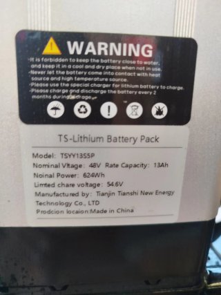 Triciclo Eléctrico Negro