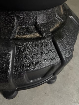 Saco de boxeo RDX de pie
