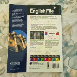 English File fourth edition for speakers of spanis