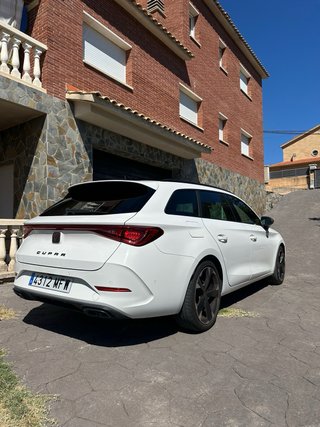 CUPRA Leon 2023