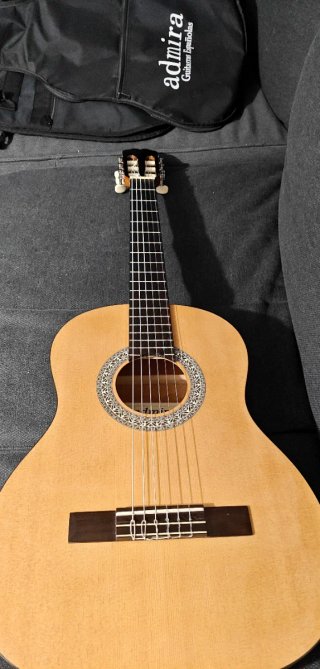 Guitarra Admira Alba 3/4