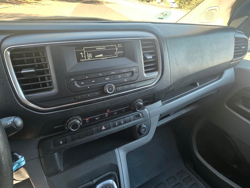 Citroën Jumpy 2019, foto 31