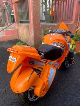 moto correpasillos Hawk naranja