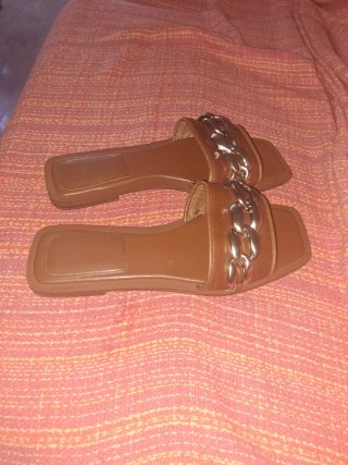 Chanclas Zara Mujer Marrón y Dorado