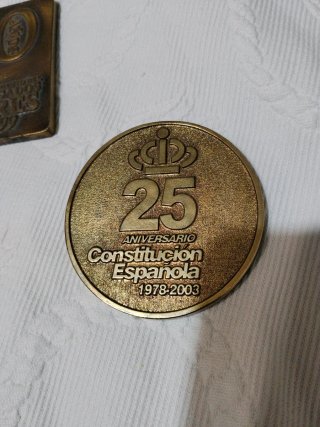 Lote 3 medallas conmemorativas vintage