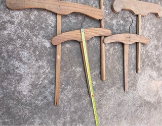 Lote 5 Perchas Madera Vintage