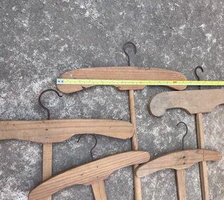 Lote 5 Perchas Madera Vintage