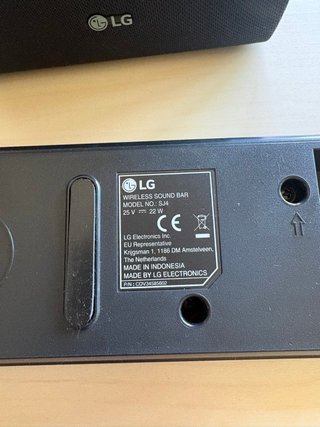 Barra Sonido LG + Subwoofer Negro