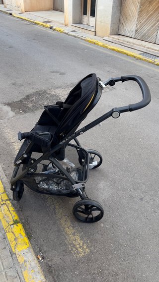 Cochecito bebé 3 piezas, muy buen estado