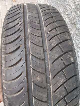 Neumático Michelin 205/55 R16 (COMO NUEVO)