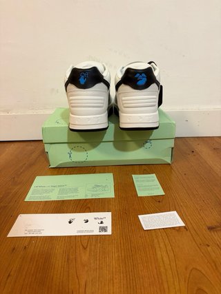 Off-White Zapatillas Blancas y Negras