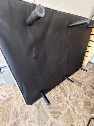 Cama base tapizada