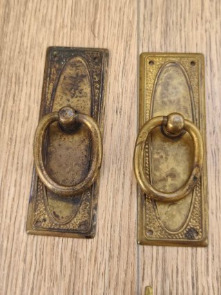 Lote herrajes antiguos bronce/latón
