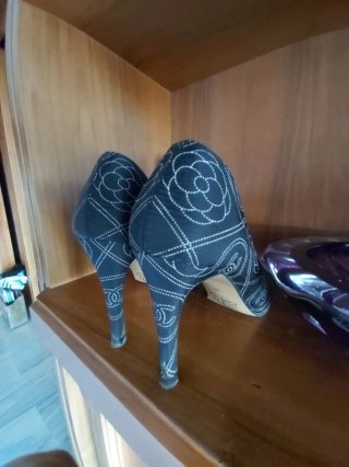 Scarpe donna decolté tacco alto