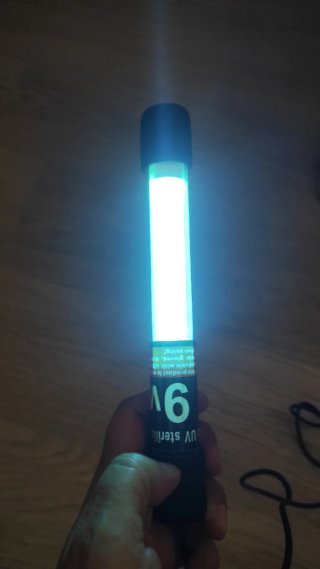 Lámpara UV Germicida Ozono Portátil