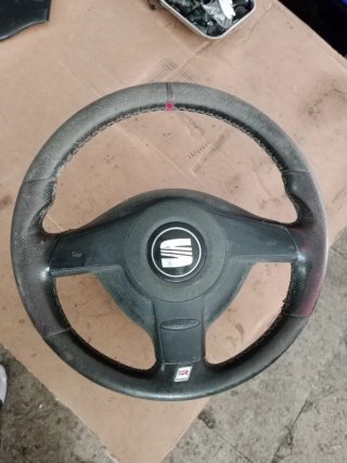 Volante Seat León Cupra