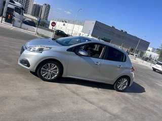 Peugeot 208 2017