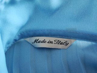 Camicia azzurra plissettata collo coreana