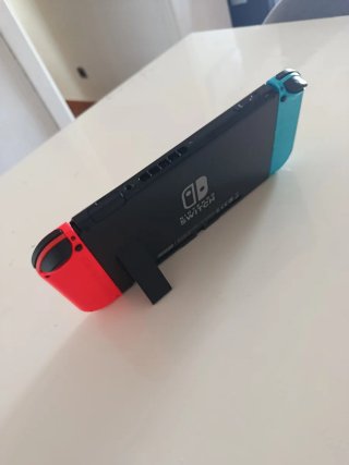 Nintendo Switch + Super Mario Bros. Juego