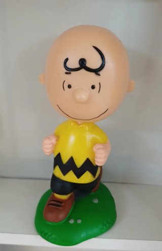 Figuras Lucy y Charlie Brown Peanuts