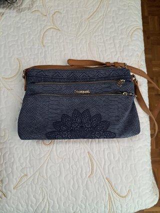 Bolso Desigual azul y marrón