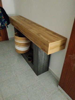 Mueble recibidor de entrada madera y yute