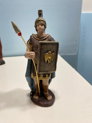 Lote de 6 figuras de Romanos para Belén
